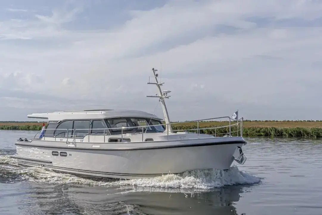 Linssen 45 SL Sedan TBA