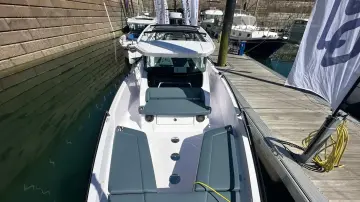 Thumbnail von Axopar 29 XC Cross Cabin