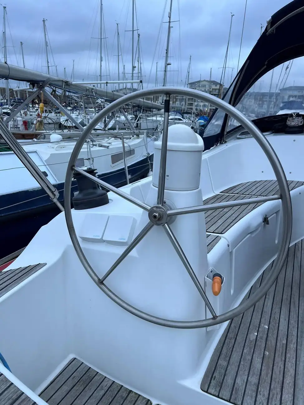 Thumbnail von Jeanneau Sun Odyssey 39 DS