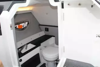 Thumbnail von Cobalt R6 Luxury. Performance. Style