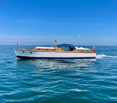 Thornycroft Classic White Marlin