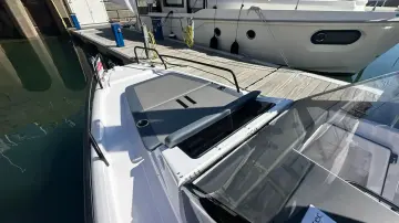 Thumbnail von Axopar 25 Cross Top