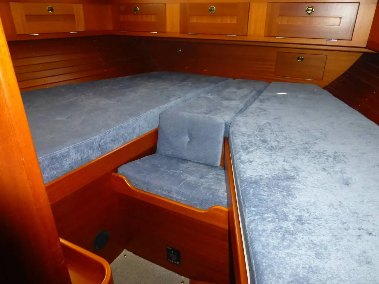 Thumbnail von Hallberg-Rassy 39