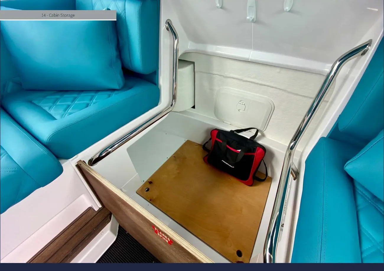 Thumbnail von Axopar 37 Cross Cabin Wilber