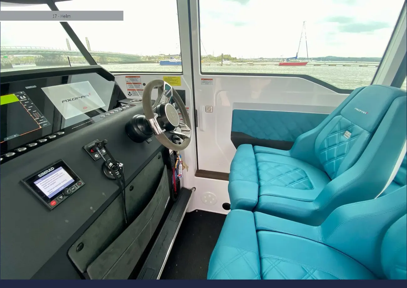 Thumbnail von Axopar 37 Cross Cabin Wilber