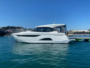 Thumbnail von Bavaria R40 Hattie Grace