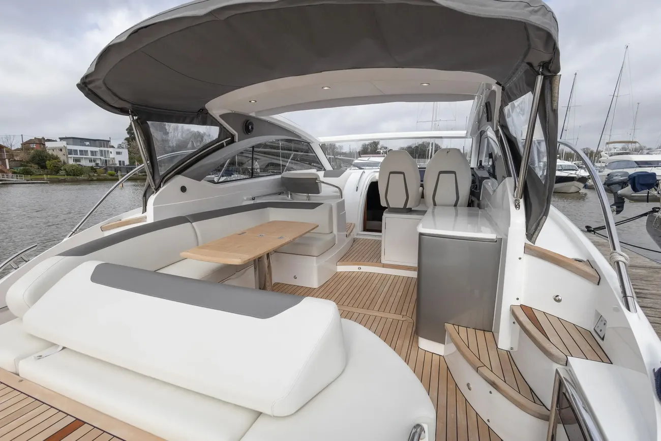 Thumbnail von Princess V40 Time Out