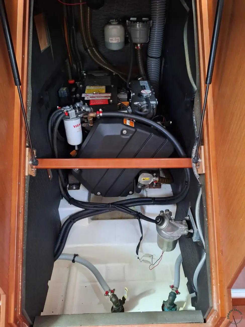 Thumbnail von Beneteau Oceanis 45