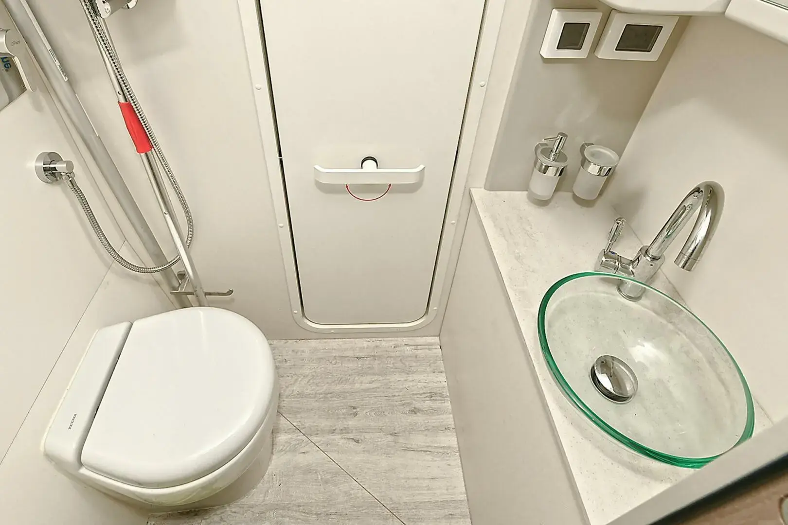 Thumbnail von Absolute 62