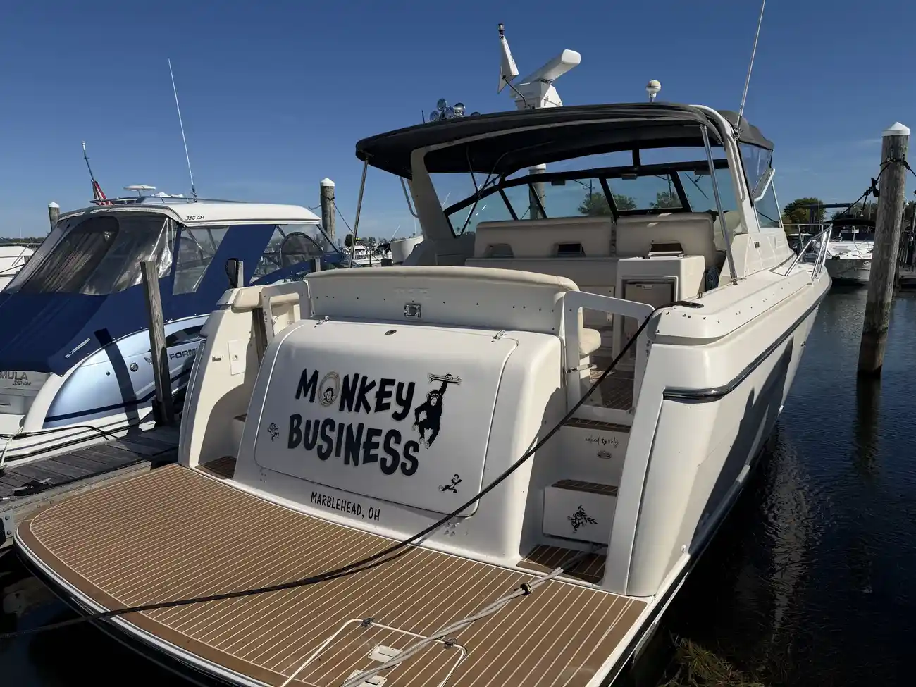 Thumbnail von Tiara Yachts 3500 Express