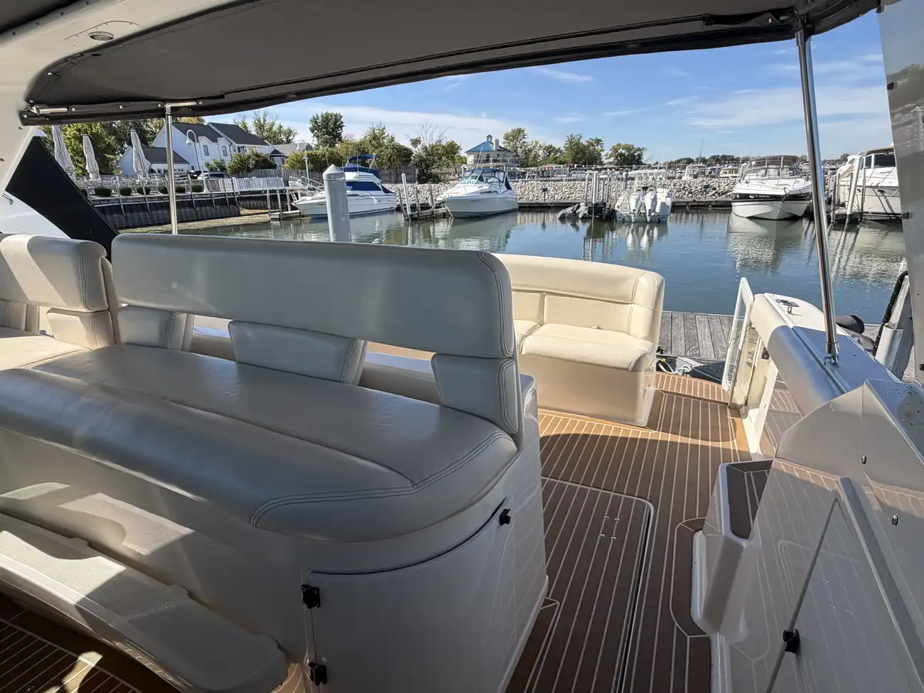 Thumbnail von Tiara Yachts 3500 Express