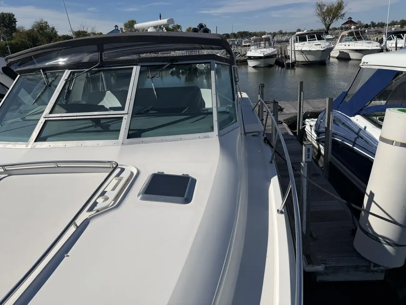 Thumbnail von Tiara Yachts 3500 Express