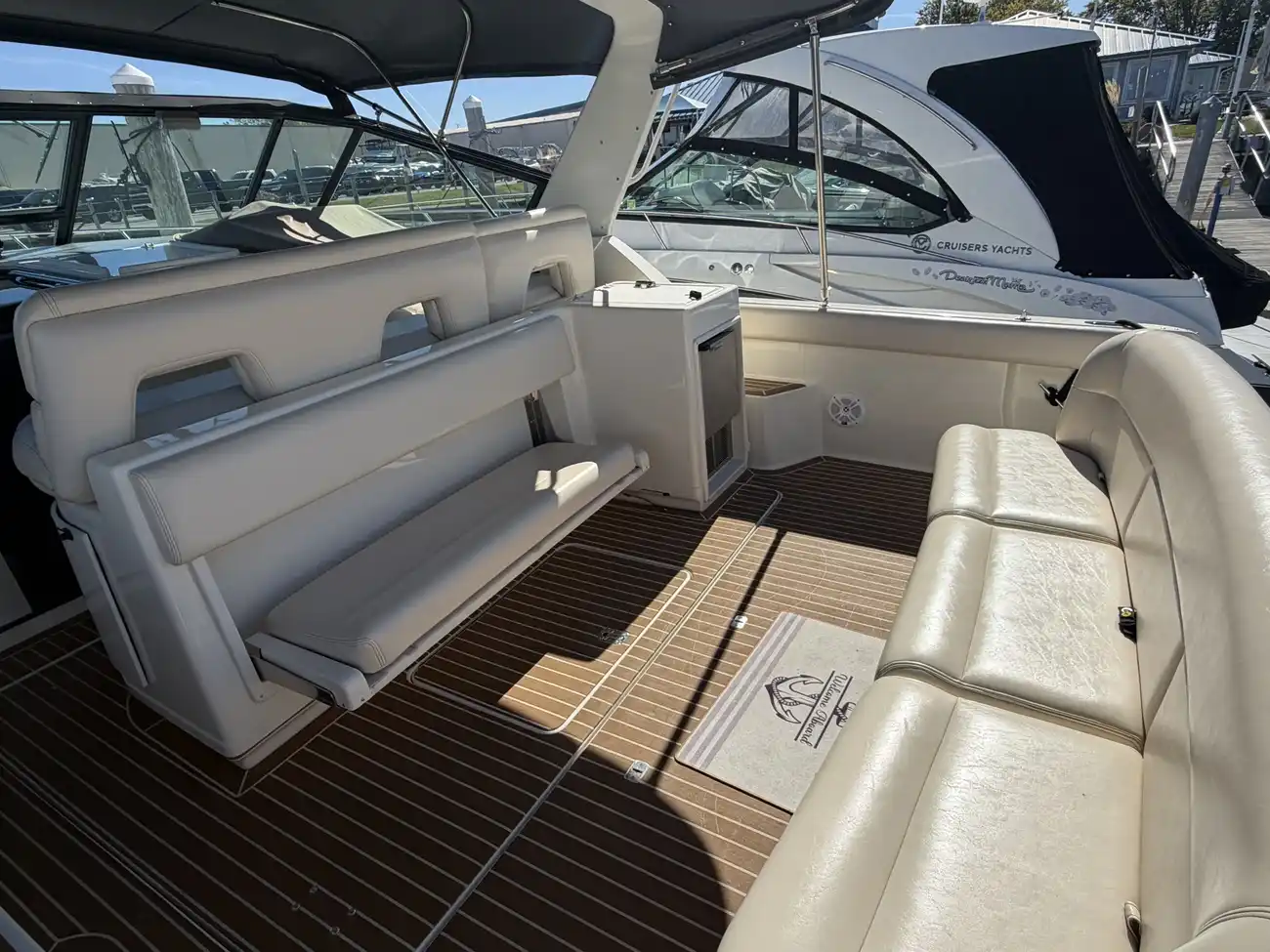 Thumbnail von Tiara Yachts 3500 Express