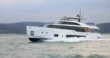 Thumbnail von Azimut Magellano 25M