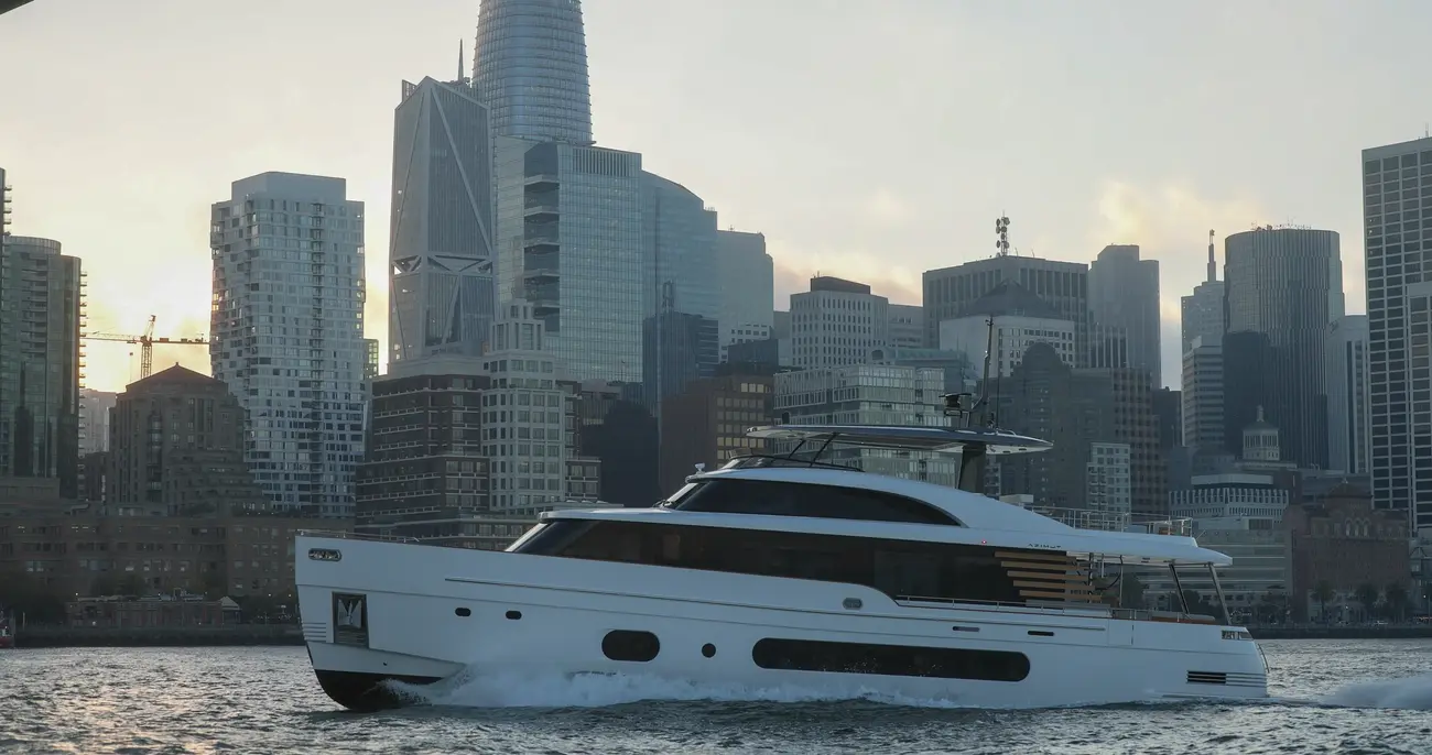 Thumbnail von Azimut Magellano 25M