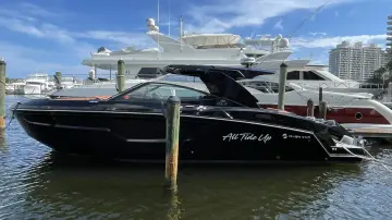 Thumbnail von Cruisers Yachts 38 GLS OB