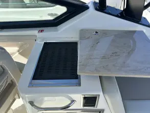 Thumbnail von Boston Whaler 280 Vantage