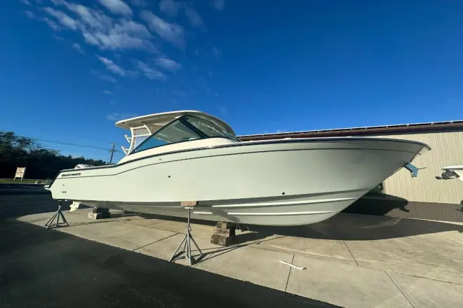 Grady White Freedom 325