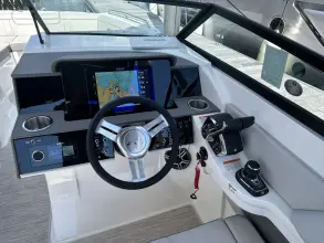 Thumbnail von Sea Ray SDX 290 Hors-Bord