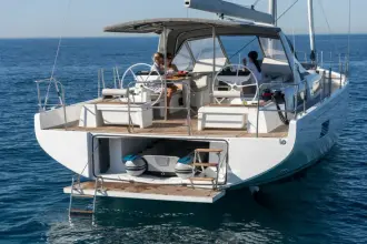 Thumbnail von Beneteau Oceanis Yacht 54