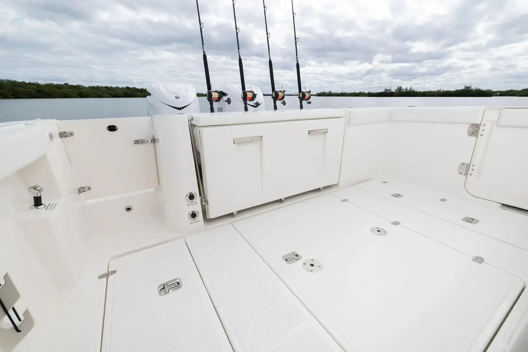 Thumbnail von Pursuit S 328