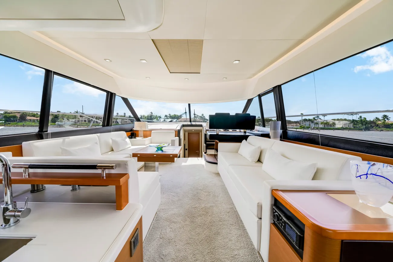 Thumbnail von Prestige 560