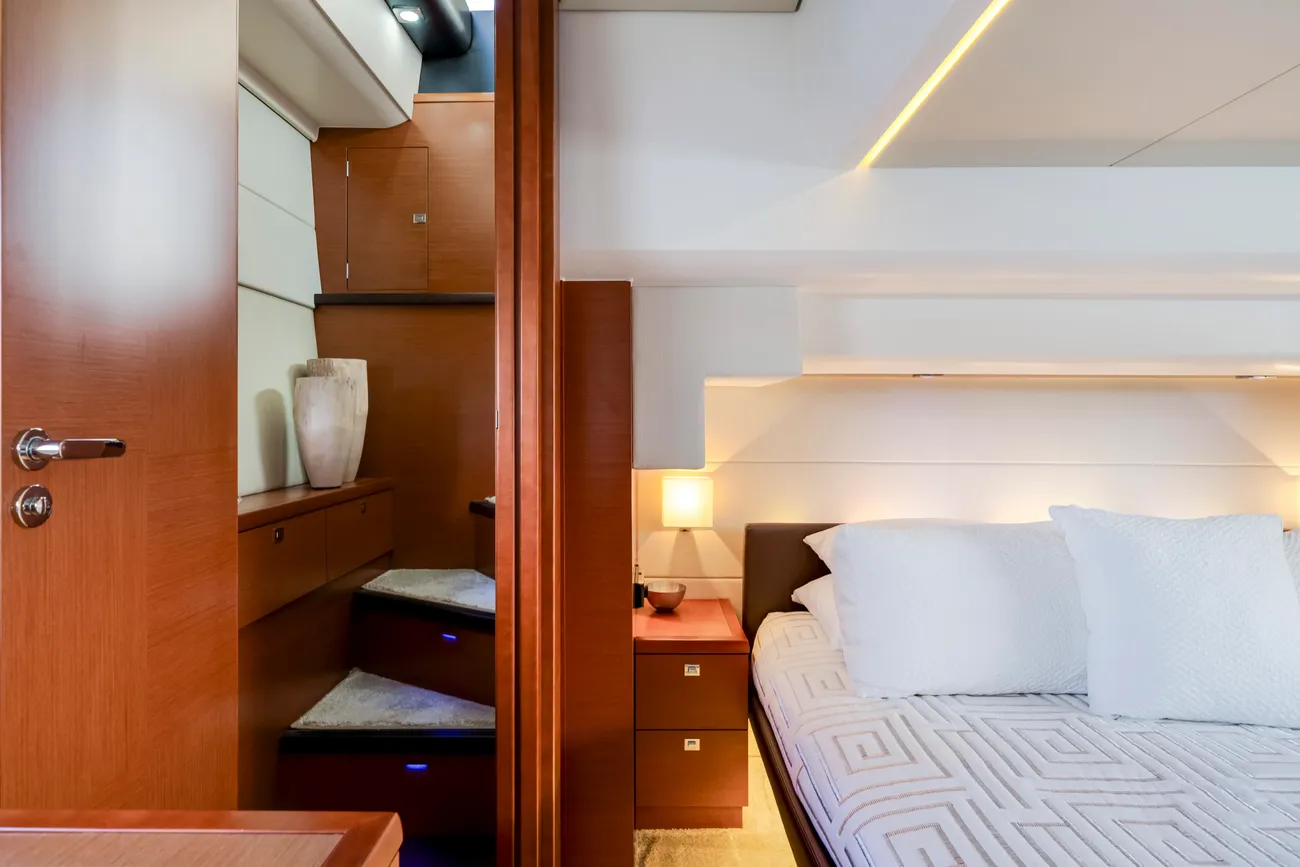 Thumbnail von Prestige 560