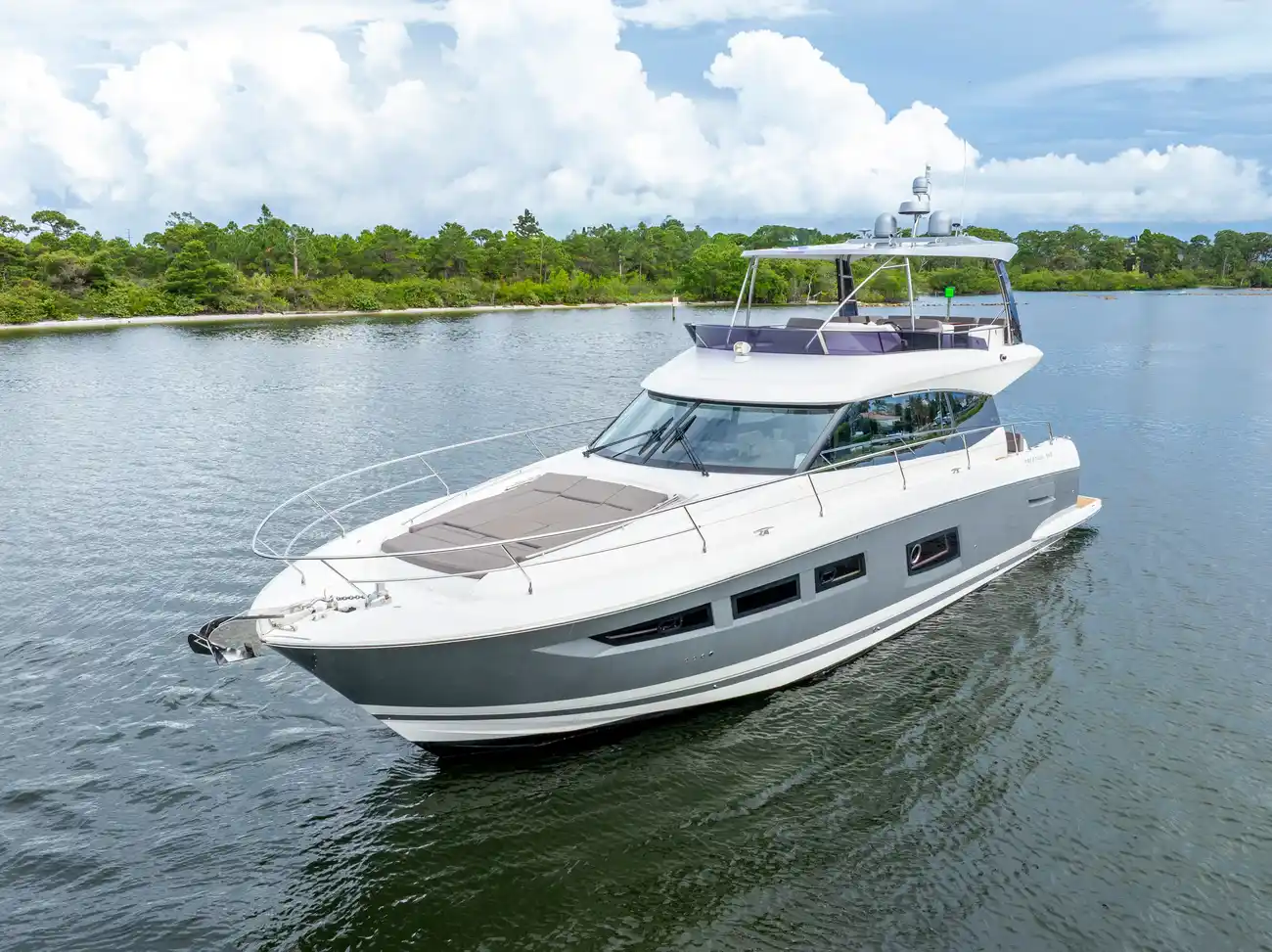 Thumbnail von Prestige 560