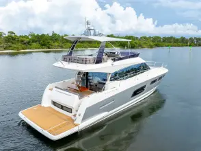 Thumbnail von Prestige 560