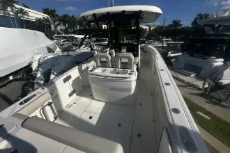 Thumbnail von Boston Whaler 280 Outrage