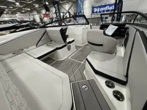 Thumbnail von Sea Ray SPX 210 buitenboord