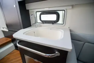 Thumbnail von Boston Whaler 380 Realm