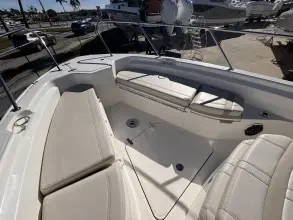 Thumbnail von Boston Whaler 280 Dauntless