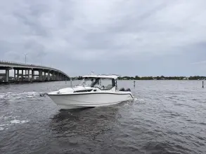 Thumbnail von Boston Whaler 325 Conquest