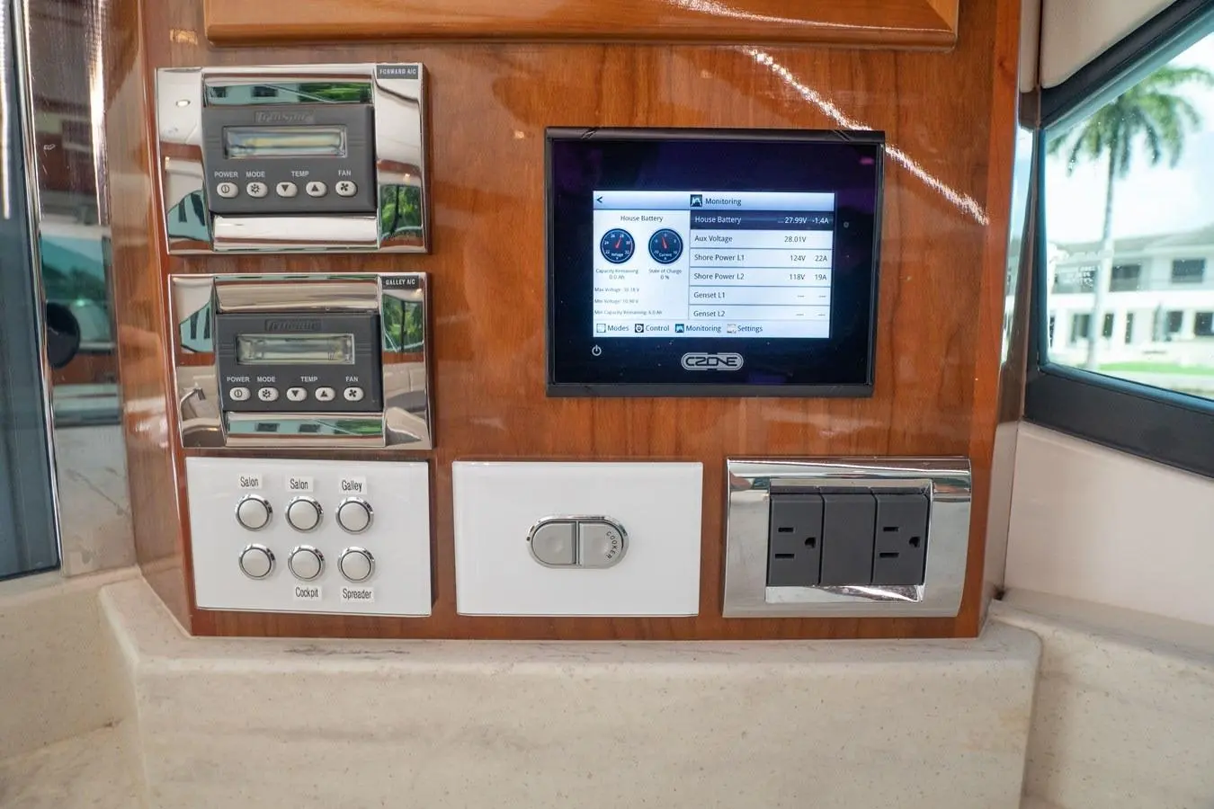 Thumbnail von Riviera 43 Open Flybridge