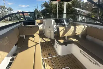 Thumbnail von Sea Ray SDX 270 s motorem