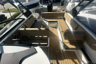 Thumbnail von Sea Ray SDX 270 s motorem