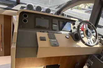 Thumbnail von Azimut 50