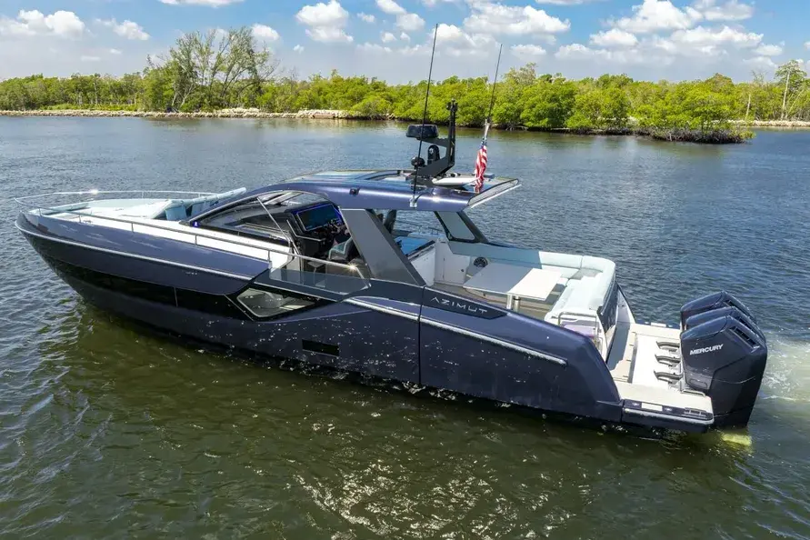 Thumbnail von Azimut 48