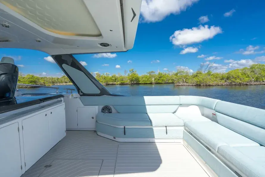 Thumbnail von Azimut 48