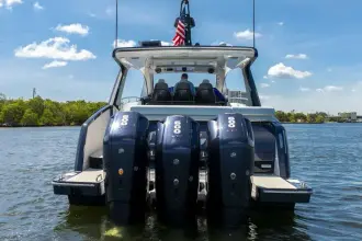 Thumbnail von Azimut 48