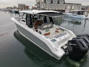 Thumbnail von Boston Whaler 350 Realm