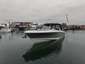 Thumbnail von Boston Whaler 350 Realm