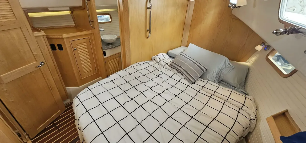 Thumbnail von Island Packet 439 Hawkeye