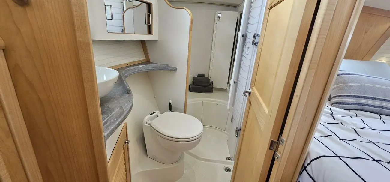 Thumbnail von Island Packet 439 Hawkeye