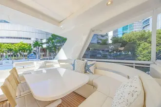 Thumbnail von Ferretti Yachts 830 Noral