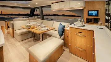 Thumbnail von Riviera 585 Suv