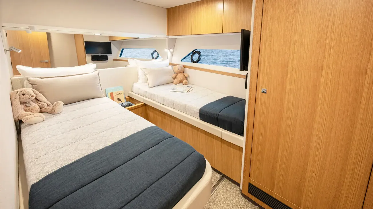 Thumbnail von Riviera 585 Suv