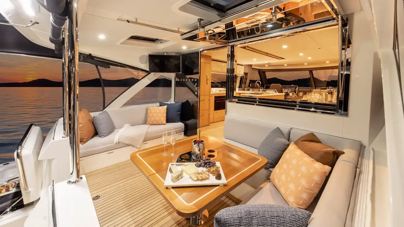 Thumbnail von Riviera 585 Suv