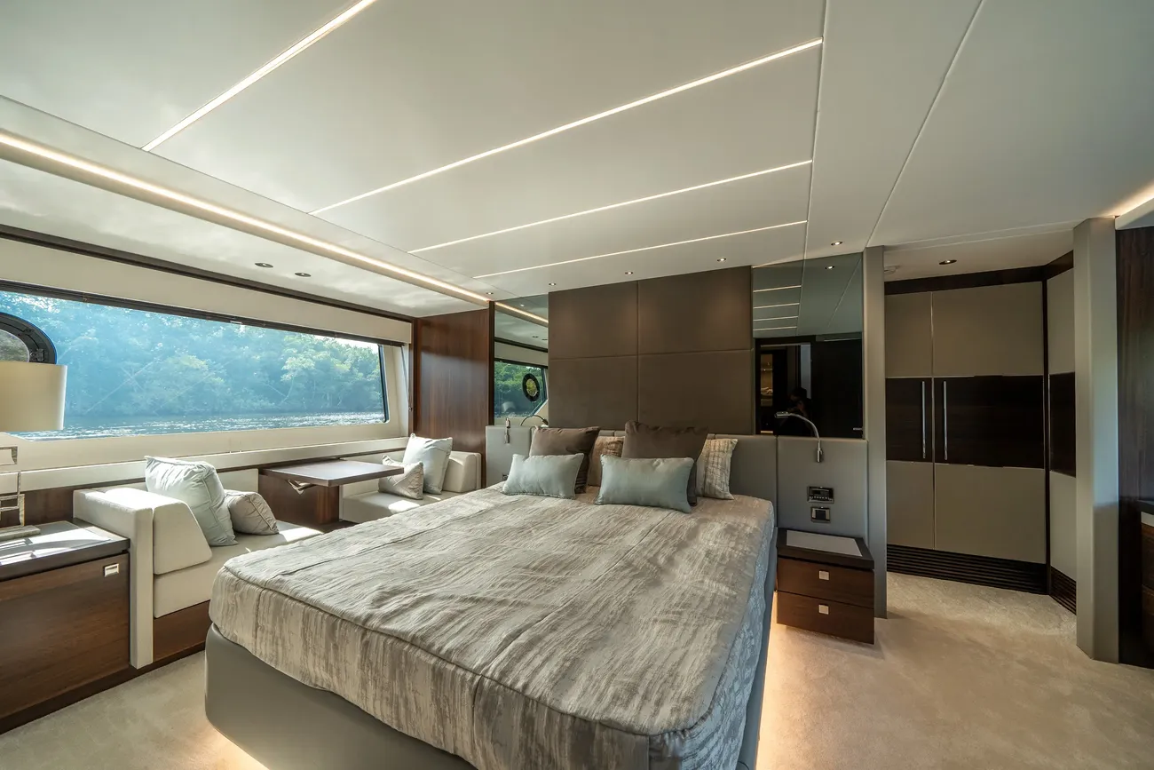 Thumbnail von Sunseeker 76 Yacht